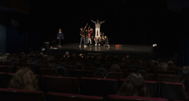 Rencontres Théâtrales pour les collégiens et lycéens des Hautes-Alpes Rencontres Théâtrales pour les collégiens et lycéens des Hautes-Alpes