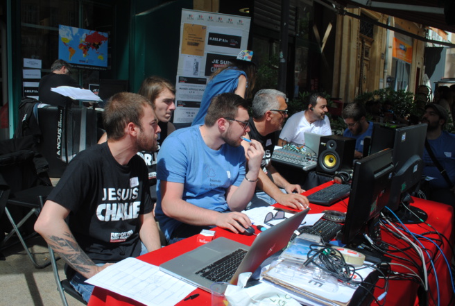 A Aix en Provence deux générations témoignent sur la liberté de la presse A Aix en Provence deux générations témoignent sur la liberté de la presse