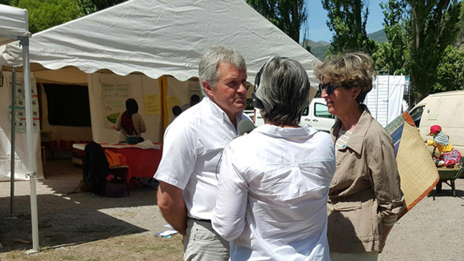 Cité Solidaire et soleil dans les jardins en fête à Digne Cité Solidaire et soleil dans les jardins en fête à Digne