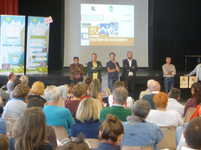 L'Argentière-La-Bessée a accueilli le 1° forum des énergies positives. L'Argentière-La-Bessée a accueilli le 1° forum des énergies positives.