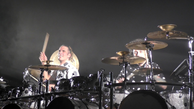 Les Fills Monkey, les "sales gosses virtuoses" étaient de retour à Digne les bains ! Les Fills Monkey, les "sales gosses virtuoses" étaient de retour à Digne les bains !