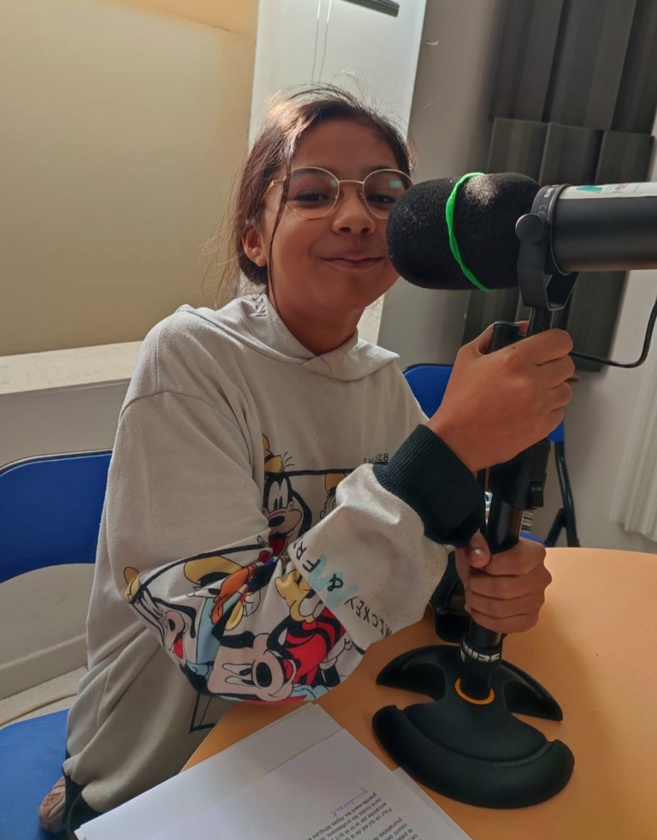 Une émission spéciale, réalisée et animée par les élèves du club journal du collège du Mont d'Or de Manosque Une émission spéciale, réalisée et animée par les élèves du club journal du collège du Mont d'Or de Manosque