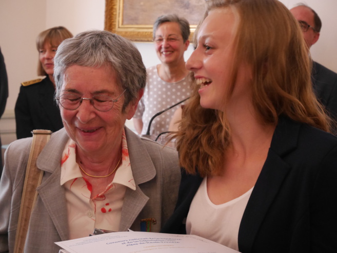 Collégiens et lycéens ont participé au concours de la Résistance et de la Déportation. Collégiens et lycéens ont participé au concours de la Résistance et de la Déportation.