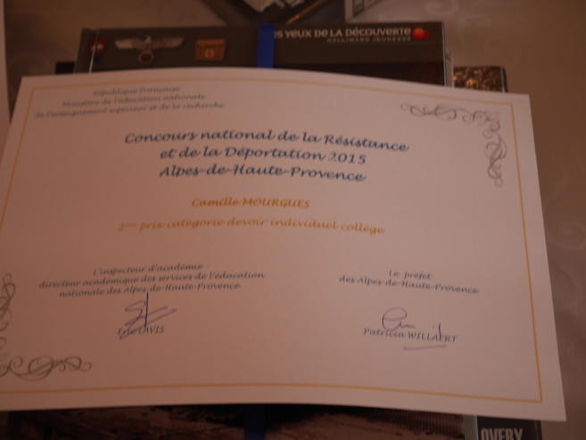 Collégiens et lycéens ont participé au concours de la Résistance et de la Déportation. Collégiens et lycéens ont participé au concours de la Résistance et de la Déportation.