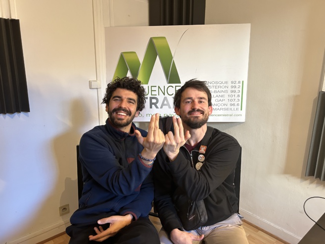 Dear Valid People donne la parole aux handicapés Dear Valid People donne la parole aux handicapés