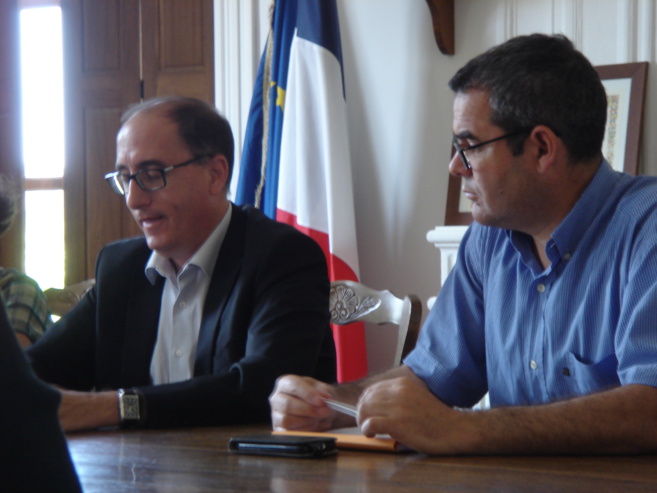 Le sénateur Jean-Yves Roux en visite dans le canton de Riez Le sénateur Jean-Yves Roux en visite dans le canton de Riez
