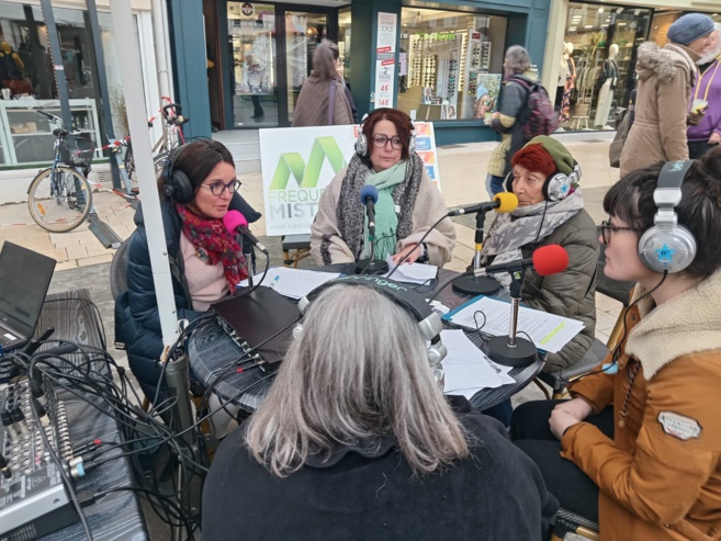 Radio chorale : émission spéciale à l'occasion de la journée internationale des droits des femmes. Radio chorale : émission spéciale à l'occasion de la journée internationale des droits des femmes.