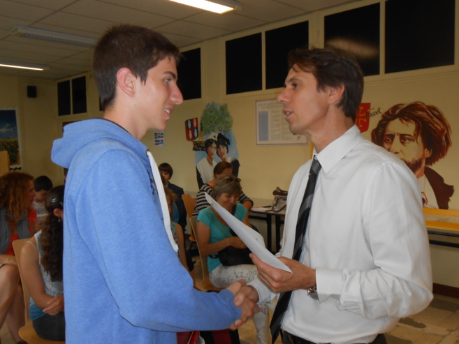 Le Mont d’Or à Manosque récompensé pour « Mon collège en Luberon » Le Mont d’Or à Manosque récompensé pour « Mon collège en Luberon »