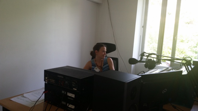 Crémaillère radiophonique dans les nouveaux locaux de Fréquence Mistral ! Crémaillère radiophonique dans les nouveaux locaux de Fréquence Mistral !