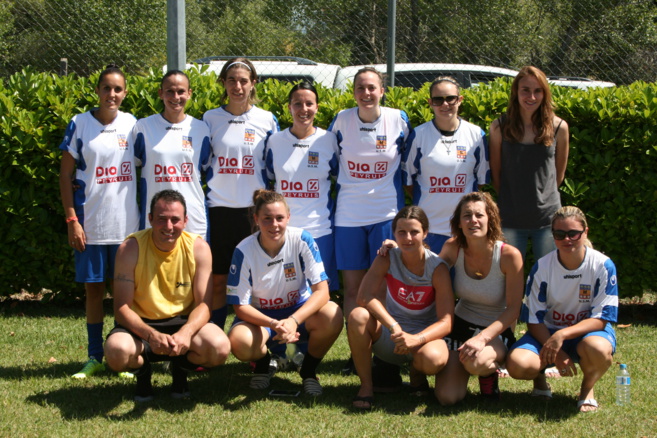 L'équipe méenne presque au complet, avec leur coach Romain Moroso. @myjojo L'équipe méenne presque au complet, avec leur coach Romain Moroso. @myjojo