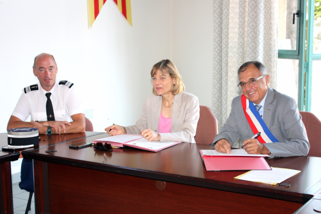 Aubignosc signe le protocole « voisins vigilants » ! Aubignosc signe le protocole « voisins vigilants » !