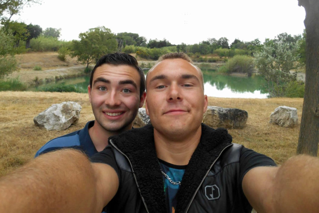 Deux étudiants en BTS électrotechnique se lancent un gros défi ! Deux étudiants en BTS électrotechnique se lancent un gros défi !