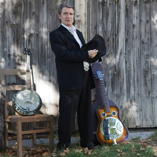 Jack Lewis pour la fièvre du mercredi soir au plan d’eau des Férréols à Digne. Jack Lewis pour la fièvre du mercredi soir au plan d’eau des Férréols à Digne.