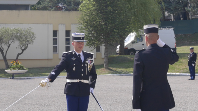Dernière prise d’armes à Digne-les-Bains pour le Colonel Christophe Brochier Dernière prise d’armes à Digne-les-Bains pour le Colonel Christophe Brochier