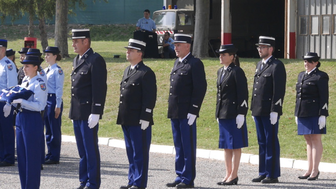 Dernière prise d’armes à Digne-les-Bains pour le Colonel Christophe Brochier Dernière prise d’armes à Digne-les-Bains pour le Colonel Christophe Brochier