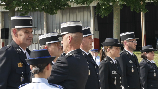 Dernière prise d’armes à Digne-les-Bains pour le Colonel Christophe Brochier Dernière prise d’armes à Digne-les-Bains pour le Colonel Christophe Brochier