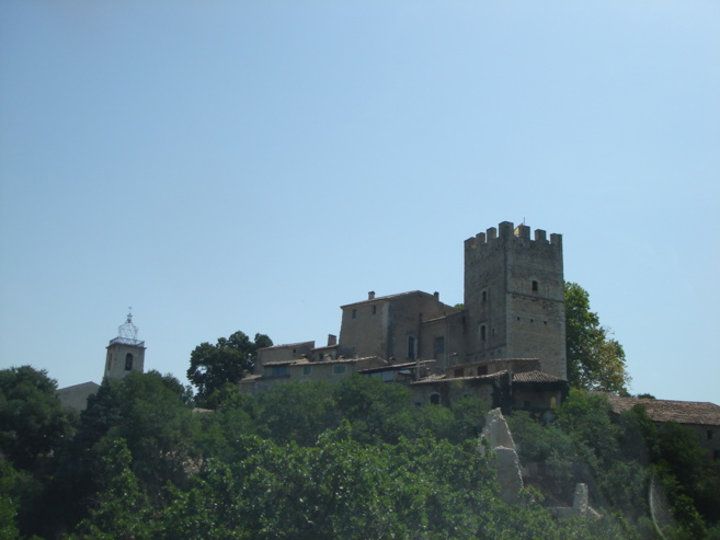 Présentation du dispositif "Eco-gardes" à Esparron-de-Verdon. Les éco-gardes vont veiller sur le Verdon. Présentation du dispositif "Eco-gardes" à Esparron-de-Verdon. Les éco-gardes vont veiller sur le Verdon.