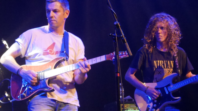 Ej@mslive a fêté la guitare et les cordes… Ej@mslive a fêté la guitare et les cordes…