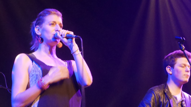 Ej@mslive a fêté la guitare et les cordes… Ej@mslive a fêté la guitare et les cordes…