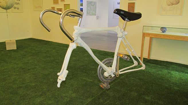 L’exposition de Nicolas Rubinstein « Quand j’aurai du vent dans mon crâne » met des ossements en art et espace L’exposition de Nicolas Rubinstein « Quand j’aurai du vent dans mon crâne » met des ossements en art et espace