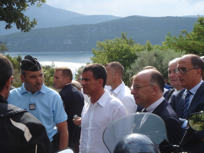 Manuel Valls et Bernard Cazeneuve, visite ministérielle à deux voix dans le Verdon Manuel Valls et Bernard Cazeneuve, visite ministérielle à deux voix dans le Verdon