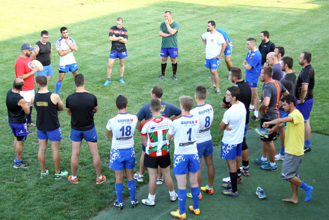 Les rugbymen sisteronais ont repris le chemin du stade ! Les rugbymen sisteronais ont repris le chemin du stade !