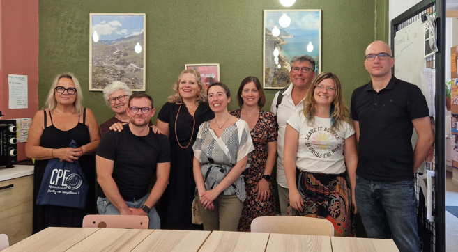 Graines d'entrepreneurs-ses - un dispositif d'accompagnement sur 4 mois. Graines d'entrepreneurs-ses - un dispositif d'accompagnement sur 4 mois.