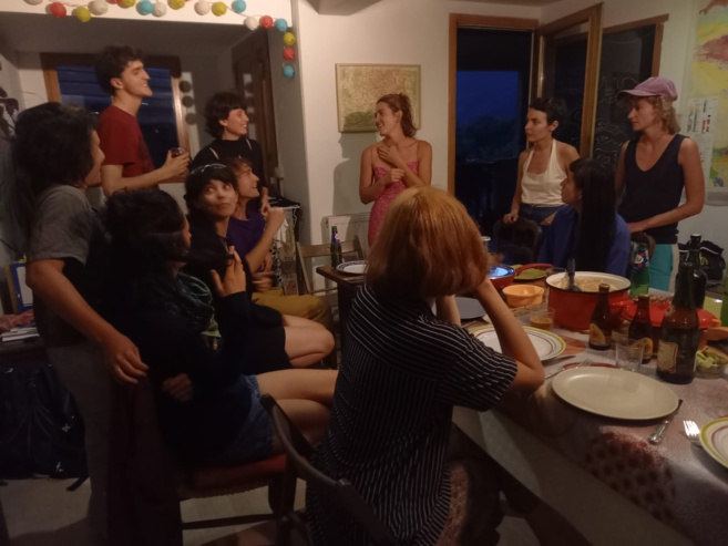 Dans les coulisses de Chapeaux Hauts Dans les coulisses de Chapeaux Hauts