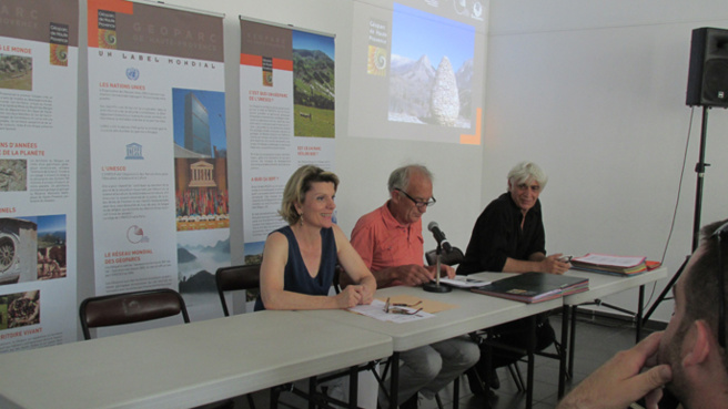 Le Géoparc de Haute-Provence attend le label Unesco ! Le Géoparc de Haute-Provence attend le label Unesco !