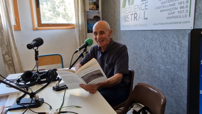 "Si Valensole m'était conté" de Jean-Jacques Corre et Jacques Bec "Si Valensole m'était conté" de Jean-Jacques Corre et Jacques Bec