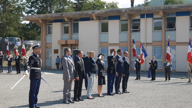 Un nouveau commandant pour le groupement de gendarmerie des Alpes de Haute Provence. Un nouveau commandant pour le groupement de gendarmerie des Alpes de Haute Provence.