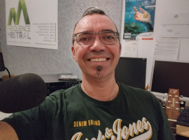 Catalyse animée par Thibaut Le Corre en direct de Fréquence Mistral Catalyse animée par Thibaut Le Corre en direct de Fréquence Mistral