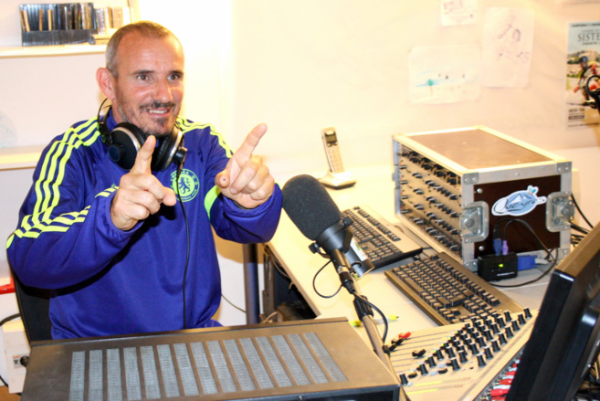 Fréquence Mix - Tous les lundis de 20h30 à 22h00 ! Fréquence Mix - Tous les lundis de 20h30 à 22h00 !