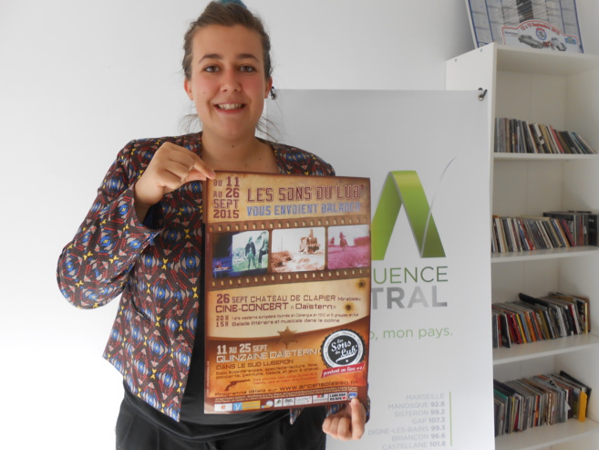 Les Sons du Lub' en marche version cow-boy au château de Clapier à Mirabeau Les Sons du Lub' en marche version cow-boy au château de Clapier à Mirabeau