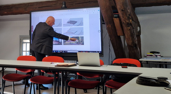 Francis Kühn présente le projet Francis Kühn présente le projet