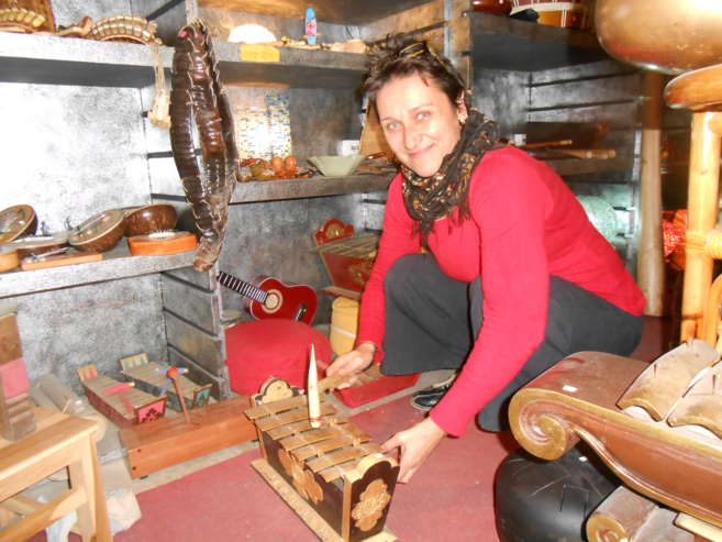 Elle fait un pont entre Java et la cité de Giono, l'Indonésie se visite et se goûte ce dimanche Elle fait un pont entre Java et la cité de Giono, l'Indonésie se visite et se goûte ce dimanche