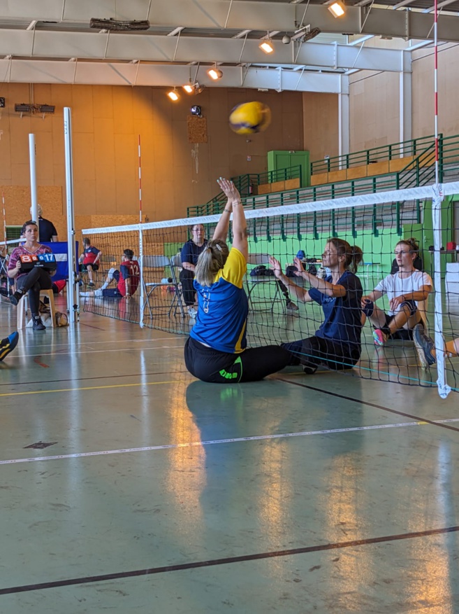 Le Vollley Assis à Sisteron Le Vollley Assis à Sisteron