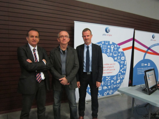 Beau succès du Forum organisé par Pôle Emploi à Manosque. Beau succès du Forum organisé par Pôle Emploi à Manosque.