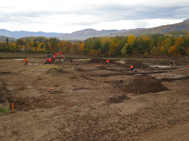 Un site préhistorique dévoile ses mystères dans la plaine de Lachaup Un site préhistorique dévoile ses mystères dans la plaine de Lachaup