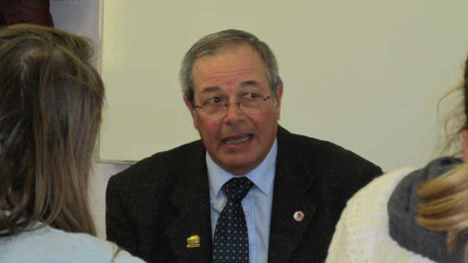 Des collégiens dignois se préparent à la commémoration du 11 novembre Des collégiens dignois se préparent à la commémoration du 11 novembre