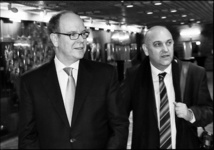 Le prince Albert de Monaco et Jean-François Mutzig, deux hommes et des éléphants Le prince Albert de Monaco et Jean-François Mutzig, deux hommes et des éléphants