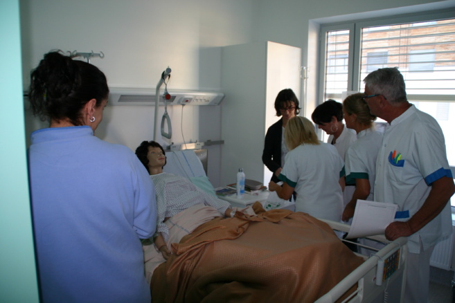 Une opération originale pour parler hygiène à l’hôpital. Une opération originale pour parler hygiène à l’hôpital.