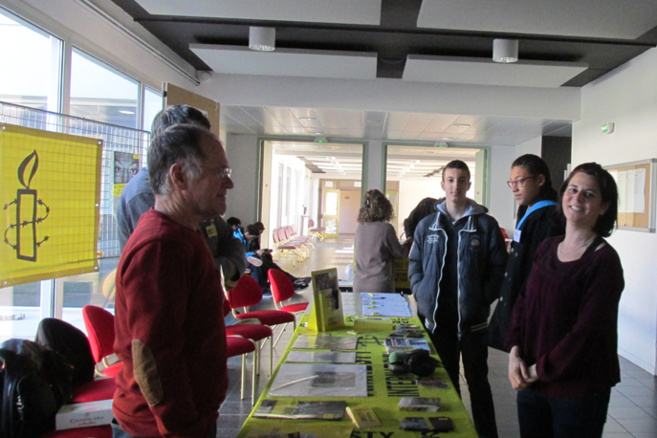 Les jeunes Dignois militent pour les Droits de l’Homme Les jeunes Dignois militent pour les Droits de l’Homme