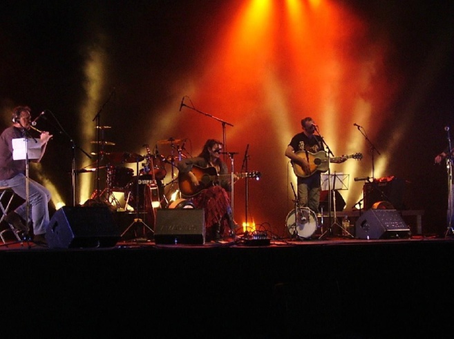 Véronique Fargue est une artiste attachante. Véronique Fargue est une artiste attachante.