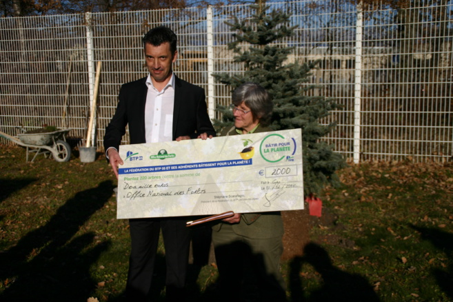 lancement de la campagne « Bâtir pour la planète » lancement de la campagne « Bâtir pour la planète »