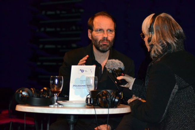 Des Polissonneries sous casque pour des sensations nouvelles Des Polissonneries sous casque pour des sensations nouvelles