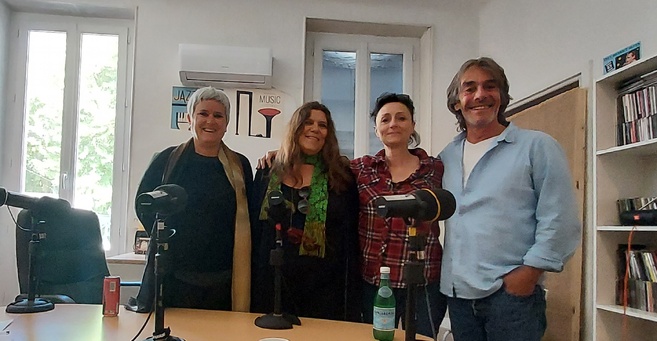 "Ça se comprend" : Le Cercle des Oiseaux "Ça se comprend" : Le Cercle des Oiseaux