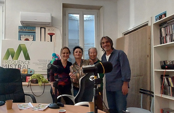 "Ça se comprend" : Lory Leshin et Mélanie Paccoud "Ça se comprend" : Lory Leshin et Mélanie Paccoud