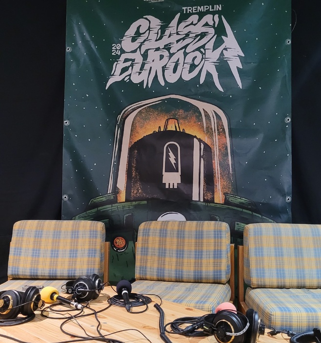 Le plateau radio et l'affiche du tremplin 2024 Le plateau radio et l'affiche du tremplin 2024