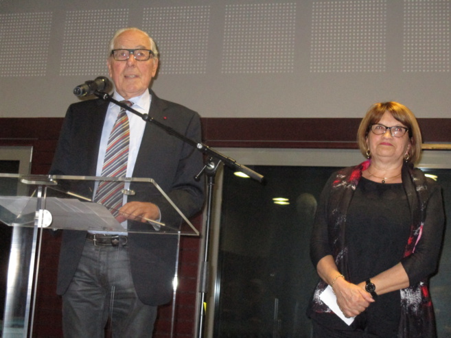 Ville de Manosque et DLVA Bernard Jeanmet présente ses voeux aux agents Ville de Manosque et DLVA Bernard Jeanmet présente ses voeux aux agents